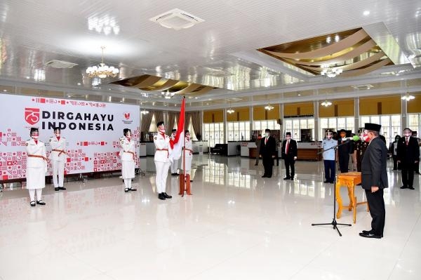 Gubernur Sumut Edy Rahmayadi Kukuhkan 8 Paskibraka 2020